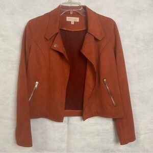 Philosophy Women's Open Front Faux Suede Biker Jacket Rust color Small cropped